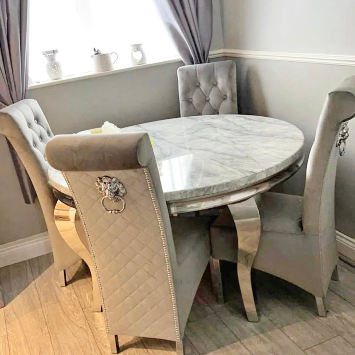 Louis 130cm marble dining table with Florence knocker chairs